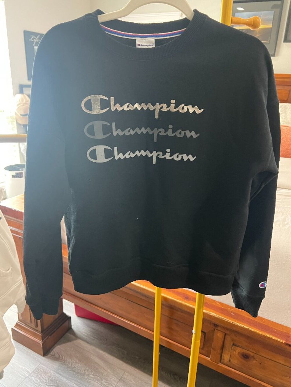 Champion Black Triple Logo Crewneck Sweatshirt Women’s Medium